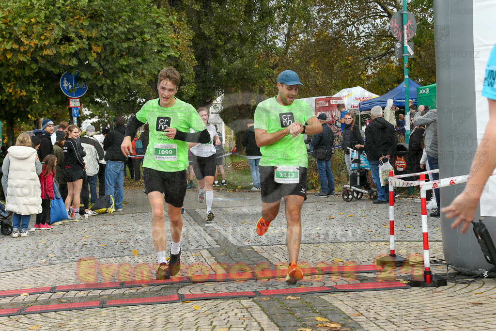 241020_1114_EX1_1568 | Sportfotografie im Rhein-Sieg Kreis, Köln, Bonn, NRW, Rheinland Pfalz, Hessen, etc. Unser Tätigkeitsfeld umfasst den Laufsport vom Volkslauf über den Marathon, Duathlon, Triathon bis zum Ultralauf wie Kölnpfad Ultra oder Schindertrail.