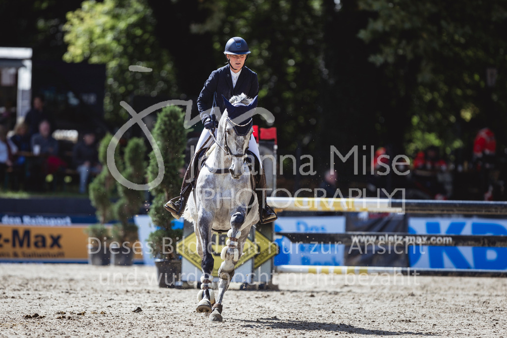 240912_OWLCh_AmateurS-259 | Deine schönsten Turniermomente als professionelle Fotos! Entdecke hochwertige Pferdesport-Fotografie im Online-Shop. Jetzt Fotos finden & bestellen!