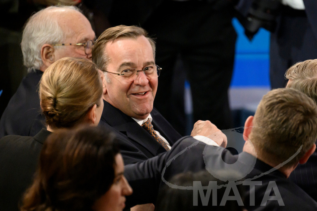 _DWA4287 | MATA IndoCon - Realisiert mit Pictrs.com