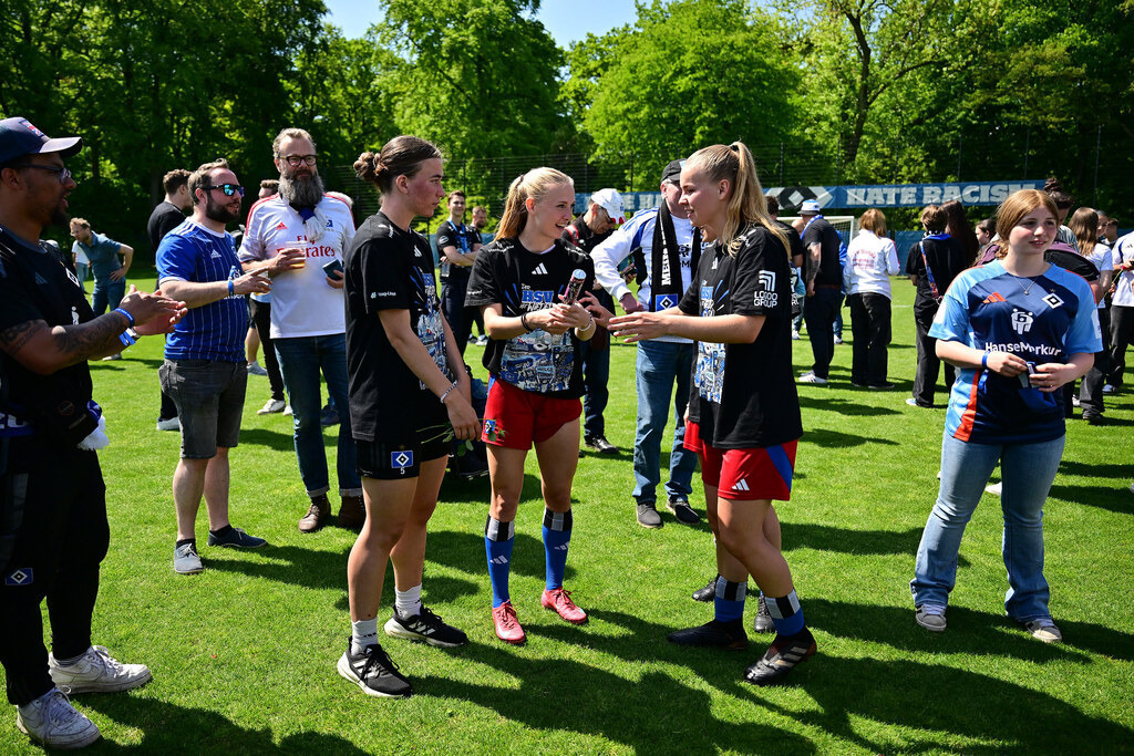 Fußball I Frauen I Saison 2024-2025 I 2. Bundesliga I 25. Spieltag I Hamburger SV - SC Freiburg II | Der Sportfotograf. - Realisiert mit Pictrs.com