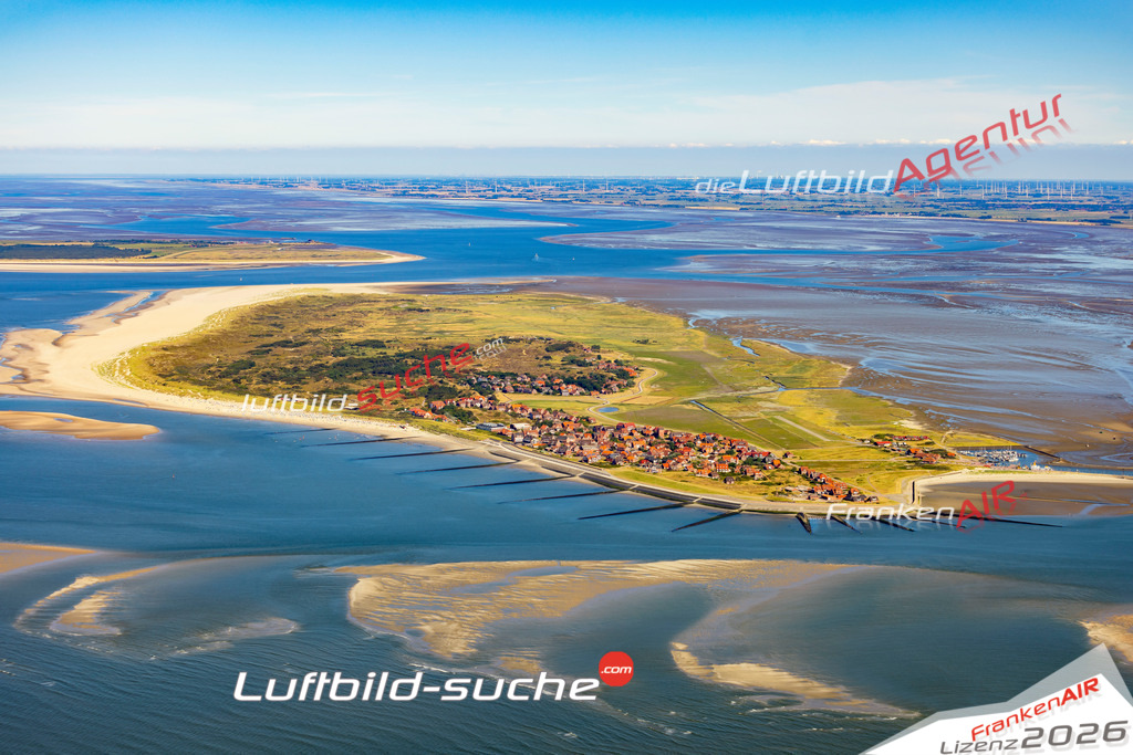Aktuelles Luftbild von Inselansicht bei Ebbe Baltrum - Die Luftaufnahme wurde 2022 mittels UL-Flugzeug erstellt ( keine Drohne ) - hochauflösende Kamera-Systeme von  Canon -Beste Qualität - Für grossformatige Ausdrucke geeignet. Die Geschenkidee !