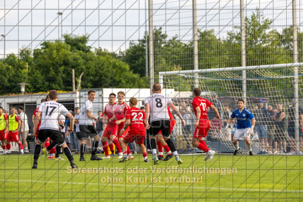 20250616_201248_0776 | #,  TV Eybach (weiß) vs. 1.FC Donzdorf II (rot), Fussball, Entscheidungsspiel 3 in Kreisliga A3 - Bezirk Neckar/Fils, Saison 2024/2025, Rasensportplatz, Staufenecker Str. 41, 73084 Salach, 16.06.2025 - 18:30 Uhr,Foto: PhotoPeet-Sportfotografie/Peter Harich