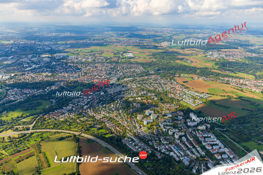 Luftaufnahme der Stadt Waiblingen - Die Luftaufnahme wurde 2025 vom UL-Flugzeug heraus erstellt ( keine Drohne ) - Hochauflösende Luftaufnahme - für professionelle Ausdrucke geeignet. Die Geschenkidee !Mit Lizenz und Bildrechte bestellbar