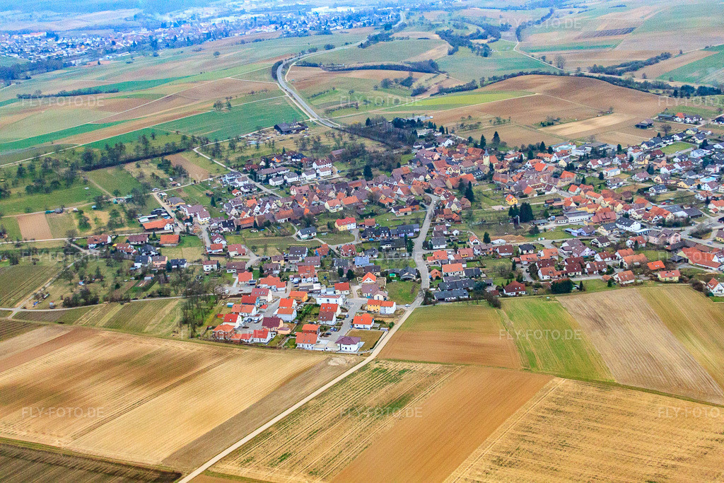 Luftbild: Dorfansicht im Kraichgau aus Nordosten im Ortsteil Großvillars in Oberderdingen im Bundesland Baden-Württemberg in Deutschland. Foto: IMG_38262.jpg vom 12.03.2011 durch Werner Riehm/FLY-FOTO.de