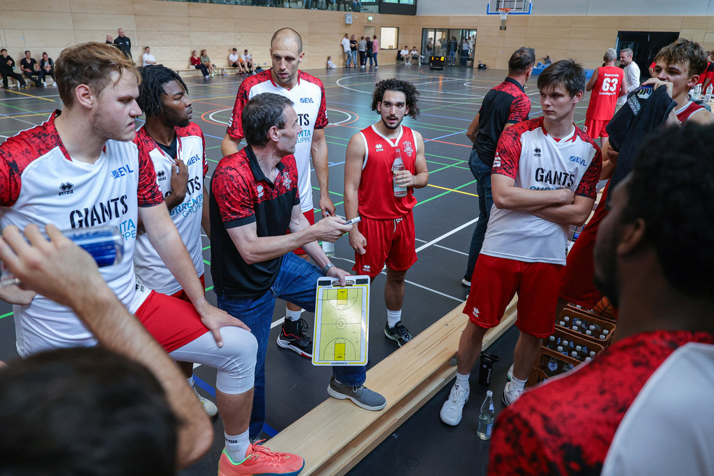 Pro A BAYER GIANTS vs Leichlinger TV  Test-29 | Fotos von Basketballspielen aus dem Raum NRW fotografiert von Gero Mueller-Laschet und Daniel Schaefer - Realisiert mit Pictrs.com