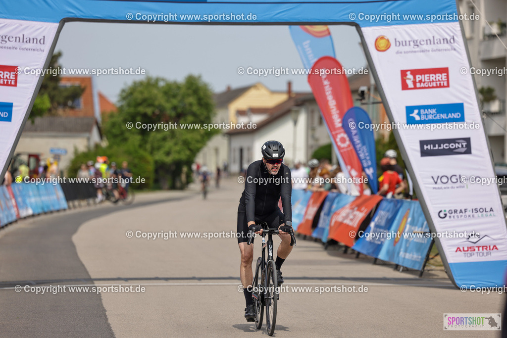 VJ__9385 | Neusiedlersee Radmarathon 2026@sportshot_your_pictrs #yourpictures#roadtowm2029 #nrm #neusiedlerseeradmarathon #neusiedlersee #neusiedlerseetourismus #burgenland #mörbisch #nrm26 #burgenlandtourismus #voglundco #poweredbyburgenlandtourismus #radsport #rad #marathon #ucigranfondo #visitburgenland #ucigranfondoworldseries