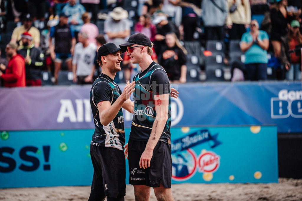 Beachvolleyball | Männer | Deutsche Meisterschaften 2025 Timmendorfer Strand | 05.09.2025 | v.l. Max Just und Philipp Huster