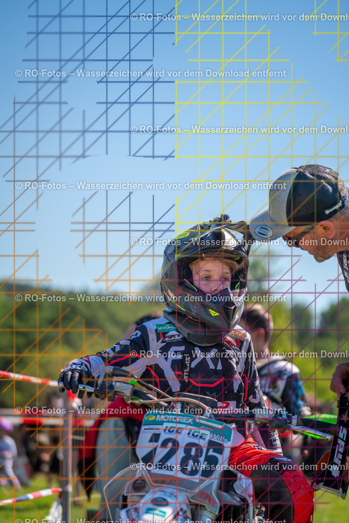 Wolfshausen 1 Lauf -1079 | Sportfotografie von RO-Fotos: Motorsport, Motocross, Enduro, Laufveranstaltungen und Triathlon. Professionelle Fotos von Sportlern und Events. - Realisiert mit Pictrs.com