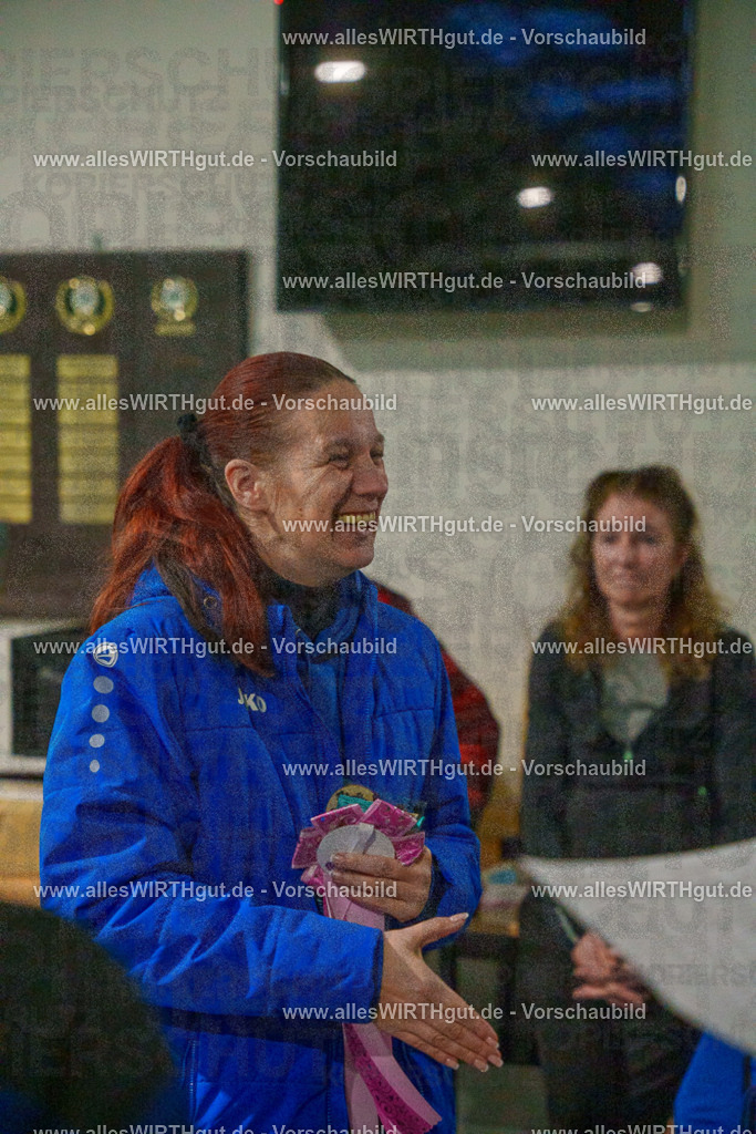 7R509421 | Professionelle Tierfotografie in Mönchengladbach von Daniel Wirth (allesWIRTHgut). Liebevolle & natürliche Bilder von Hunden & Katzen für unvergessliche Erinnerungen.