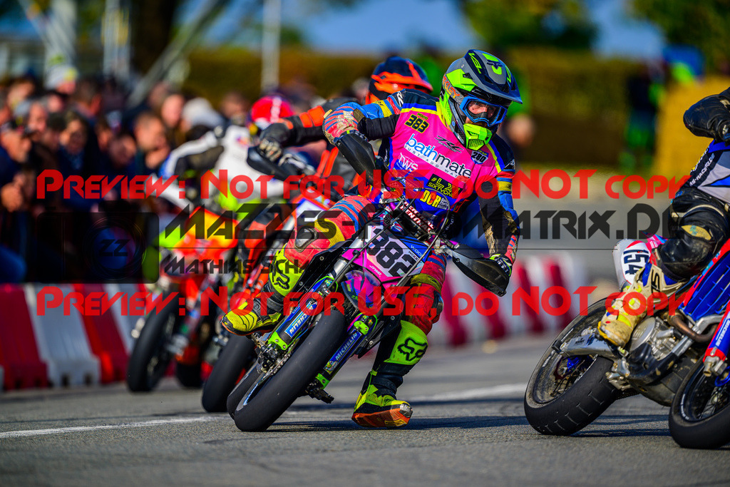 MaZZes_Fotomatrix_20251012_6007705_3084 | SENIOR