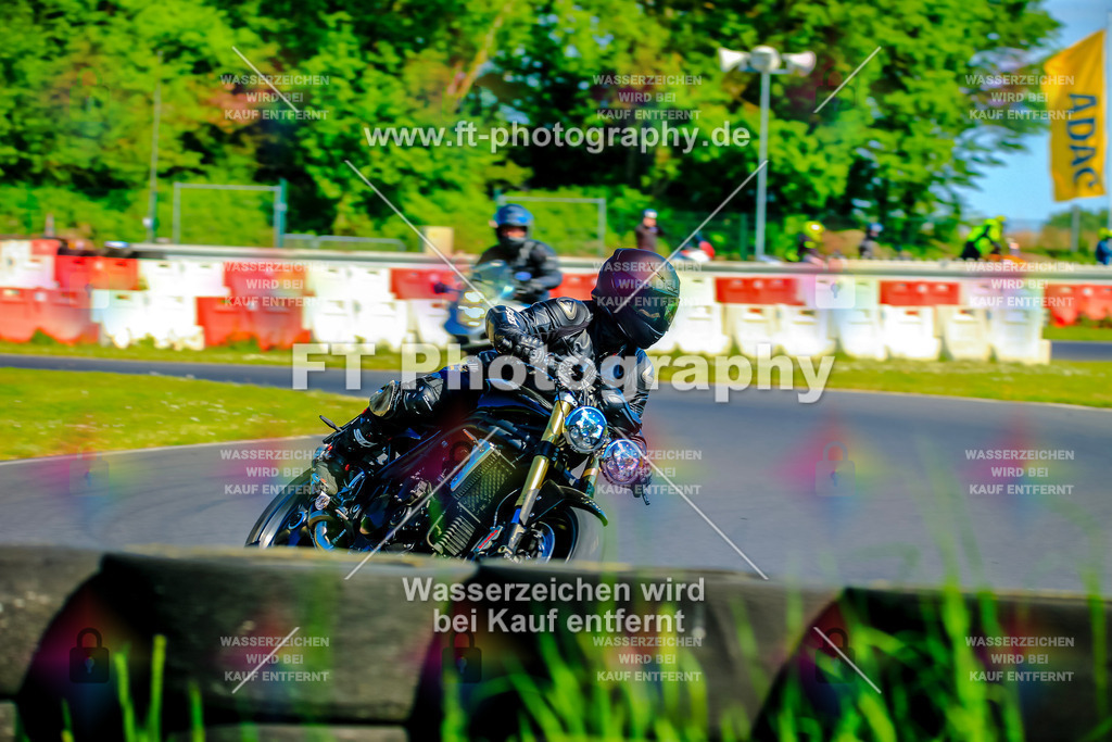 _NBG3863 | Hier findet Ihr Bilder von Touristenfahrten auf der Nürburgring Nordschleife oder von anderen Veranstaltungen die ich besucht habe. Viel Spass beim Durch Schauen 