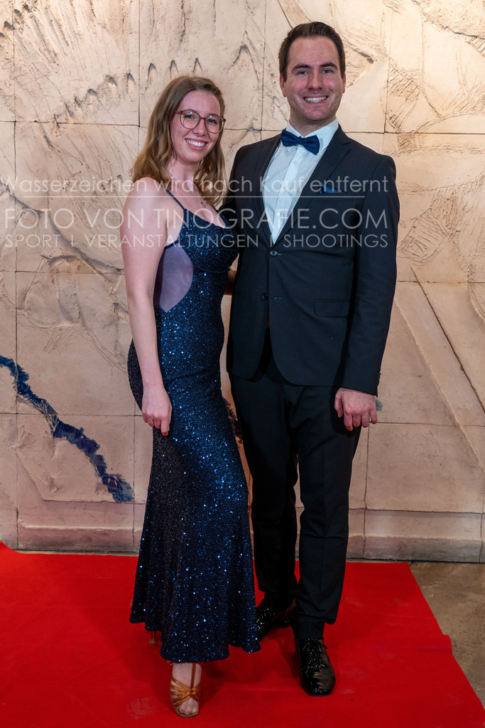 CCC_Frühlingsball_Teppich_byTINOGRRAFIE-117 | (c) TINOGRAFIE.COM