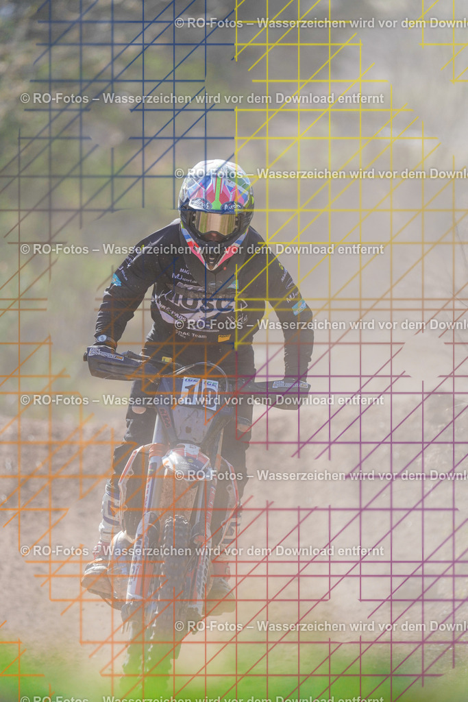 3 Lauf Mernes-1299 | Sportfotografie von RO-Fotos: Motorsport, Motocross, Enduro, Laufveranstaltungen und Triathlon. Professionelle Fotos von Sportlern und Events. - Realisiert mit Pictrs.com