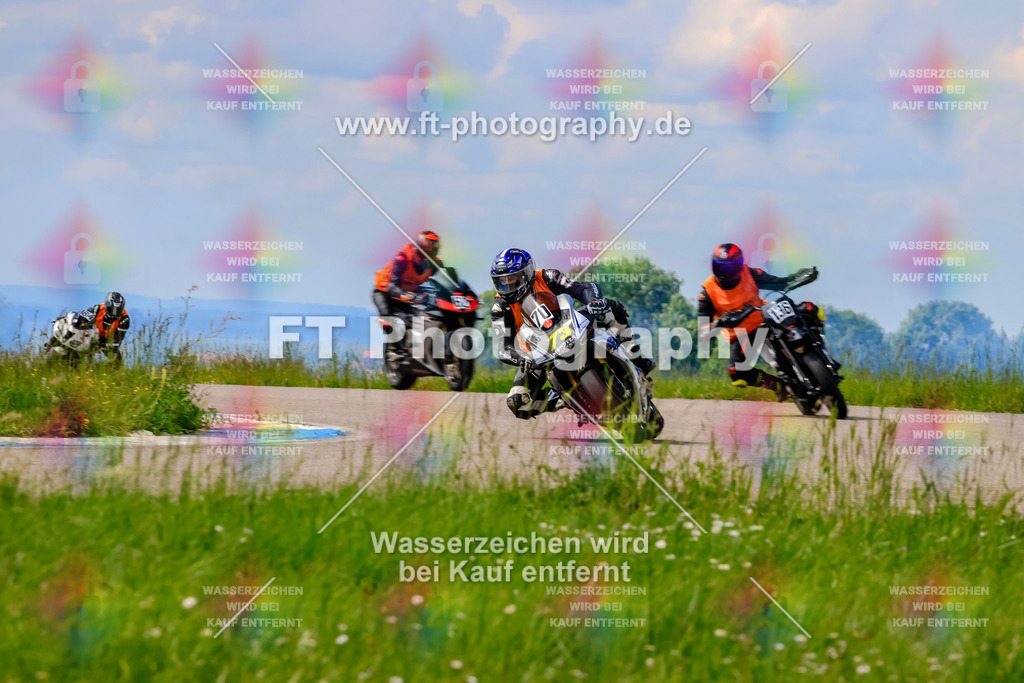 MotoTeam-0786 | Hier findet Ihr Bilder von Touristenfahrten auf der Nürburgring Nordschleife oder von anderen Veranstaltungen die ich besucht habe. Viel Spass beim Durch Schauen 