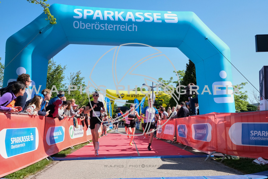 ..... | LINZ,AUSTRIA,27.April 24, Int. 3 Brückenlauf Linz  , Image shows: Photo: WAPICS / Michael ring