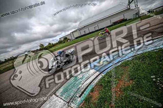 pubi6284 | Professionelle Fotos von Sportveranstaltungen, aber auch Hochzeiten und anderen Events. - Realisiert mit Pictrs.com