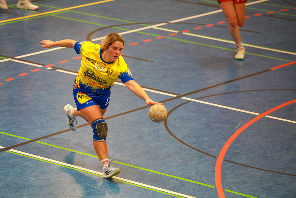 SvSchermbeck_SVN_061225_171 | Bildergalerie von Sport-Ereignissen aber auch von weiteren spannenden Dingen - nicht nur vom Niederrhein. In Anlehnung an den bekannten Spruch von Hanns Dieter Hüsch heißt das Motto: "Niederrhein ist überall".  - Realisiert mit Pictrs.com