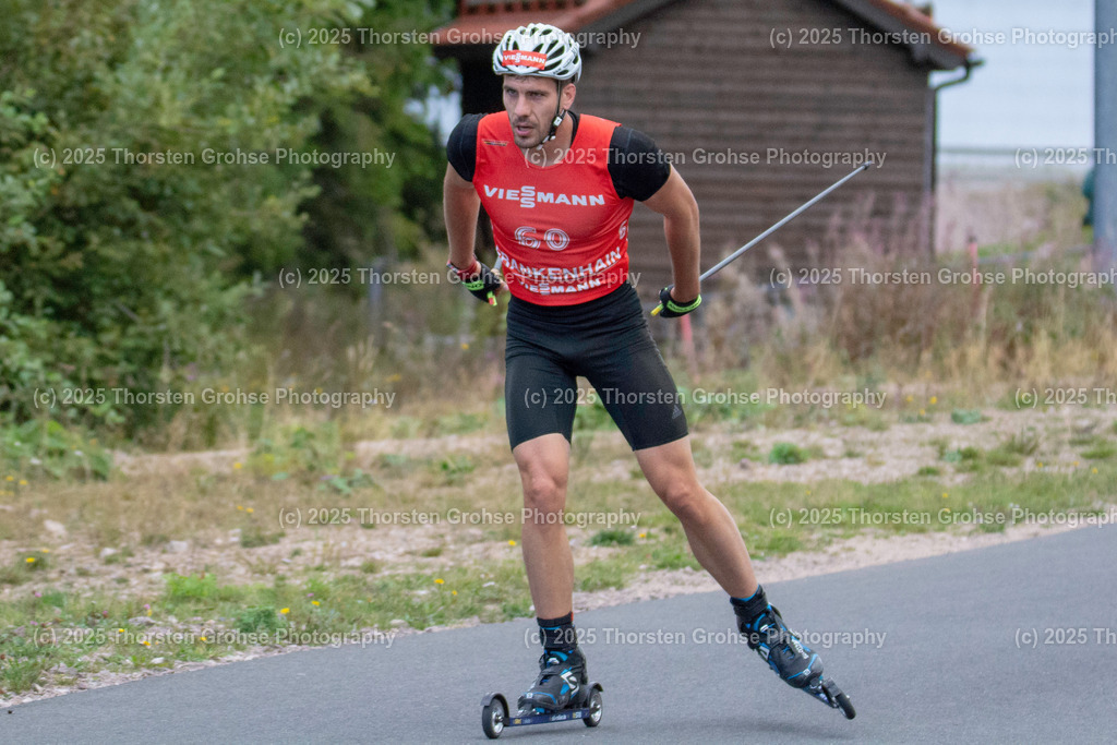 Deutsche Meisterschaften Biathlon | Deutsche Meisterschaften Biathlon, Speziallanglauf Maenner am 14.09.2018 in der DKB SKI ARENA in Oberhof, (Deutschland)

Bild: Peiffer Arnd vom WSV Clausthal-Zellerfeld / BPOL - Realisiert mit Pictrs.com