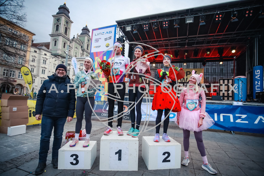 SILVESTERLAUF LINZ 25 | Linz, AUSTRIA, 31. Dezember 25, TRIRUN SILVESTERLAUF LINZ 25 , Image shows: 
Photo: WAPICS / BINDER Manuel