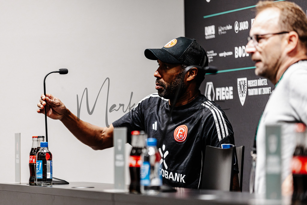 SC Preußen Münster - Fortuna Düsseldorf 1895 | Das ist die Fotodatenbank für authentische Sportfotografie aus Münster: Markus Paletta fotografiert Teams, Sportler:innen, Kinder, Events & Unternehmen. - Realisiert mit Pictrs.com