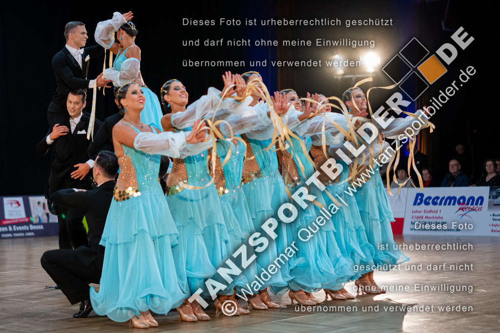 20250118-10163 | Hier finden Sie Tanz Bilder vom Latein und Standard Formationen tanzen. Sportbilder vom Tanzsport. Schöne Fotos und von Weltmeisterschaft, Europameisterschaft, Bundesliga, Regionalliga, Oberliga und Landesliga sowie von GOC Stuttgart, DanceComp, WM Bremen