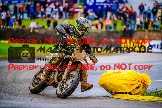 MaZZes_FotoMatrix_240818_6021986_5541 | S2