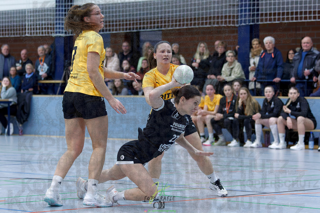 Handball Frauen Oberliga Mitte, HSG Eibelshausen/Ewersbach - HSG Lumdatal | Handball Frauen Oberliga Mitte, HSG Eibelshausen/Ewersbach - HSG Lumdatal am 21.02.2026 in Dietzhölztal-Steinbrücken (Sporthalle am Hammerweiher)Photo © 2026 - Jörg Heinrich - Realisiert mit Pictrs.com