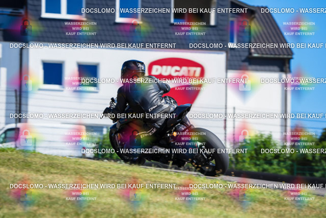 2026_08_11_PBK_21764_LRX | Sportfotografie; SlowMotion; Video; Rennstrecke; Hafeneger; RSE; Speer; Trackday; Motorsportarena; Hockenheimring; Brno; Most; Barcelona; Valencia, Benny; Kaetzmer;