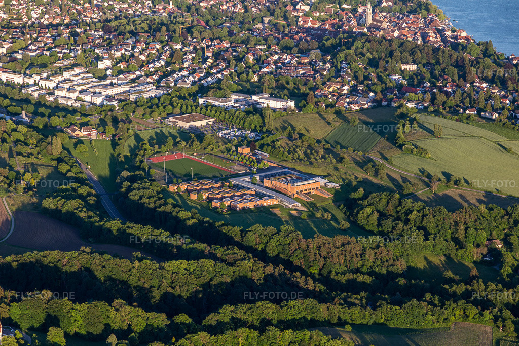 Luftbild: Salem International College - Campus Härlen in Überlingen im Bundesland Baden-Württemberg in Deutschland. Foto: IMG_132099.jpg vom 26.05.2022 durch Werner Riehm/FLY-FOTO.deSchule Schloss Salem | Plus est en vous!
