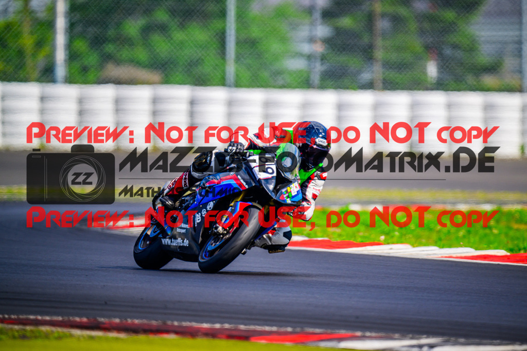 MaZZes_FotoMatrix_240717_6007705_2-169 | INST