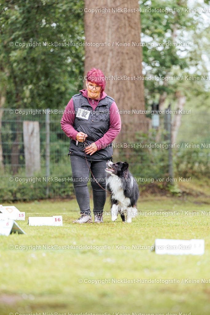 RO-Blumenthal-2026-Nickbest-Hundefotografie-4580 | Dein Hund! Dein Moment! Deine Erinnerungen! Hundefotografie in Bremen Blumenthal. Ich fange die besonderen Momente deines Vierbeiners ein – ob Indoor mit Blitzanlage oder in der freien Natur. Sicher dir dein Moment und dein Termin für eure Erinnerungen.