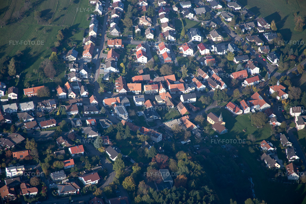 Luftbild: Ortsansicht im Ortsteil Schöllbronn in Ettlingen im Bundesland Baden-Württemberg in Deutschland. Foto: IMG_075365.jpg vom 26.10.2014 durch Werner Riehm/FLY-FOTO.de