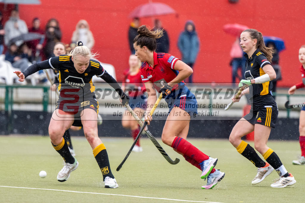 HK_20230401_106663 | 1. Bundesliga Damen Düsseldorfer HC - Harvestehuder THC  am 1.4.2023 DHC Düsseldorf, Düsseldorf , Agustina Albertarrio ( Düsseldorfer HC #9 )