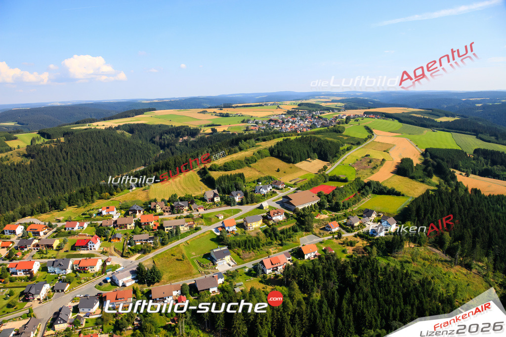 Die Luftaufnahme der Stadt Wilhelmsthal wurde vom UL-Flugzeug heraus erstellt ( keine Drohne )- hohe Auflösung für beste Qualität
