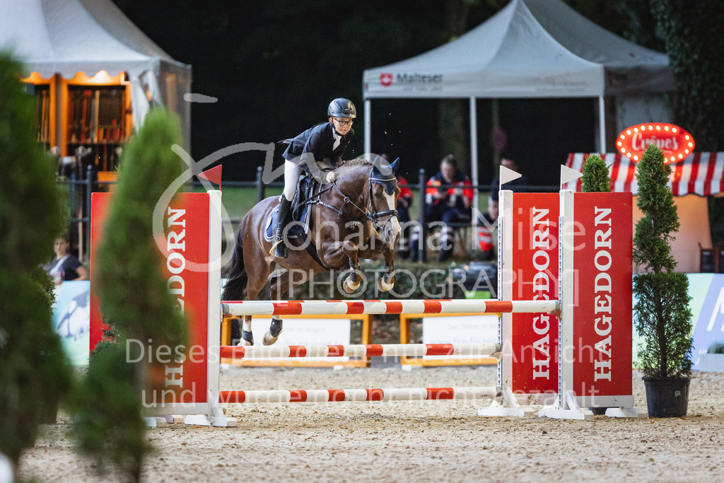 220909_OWLCh_PonyTrophy-140 | Deine schönsten Turniermomente als professionelle Fotos! Entdecke hochwertige Pferdesport-Fotografie im Online-Shop. Jetzt Fotos finden & bestellen!