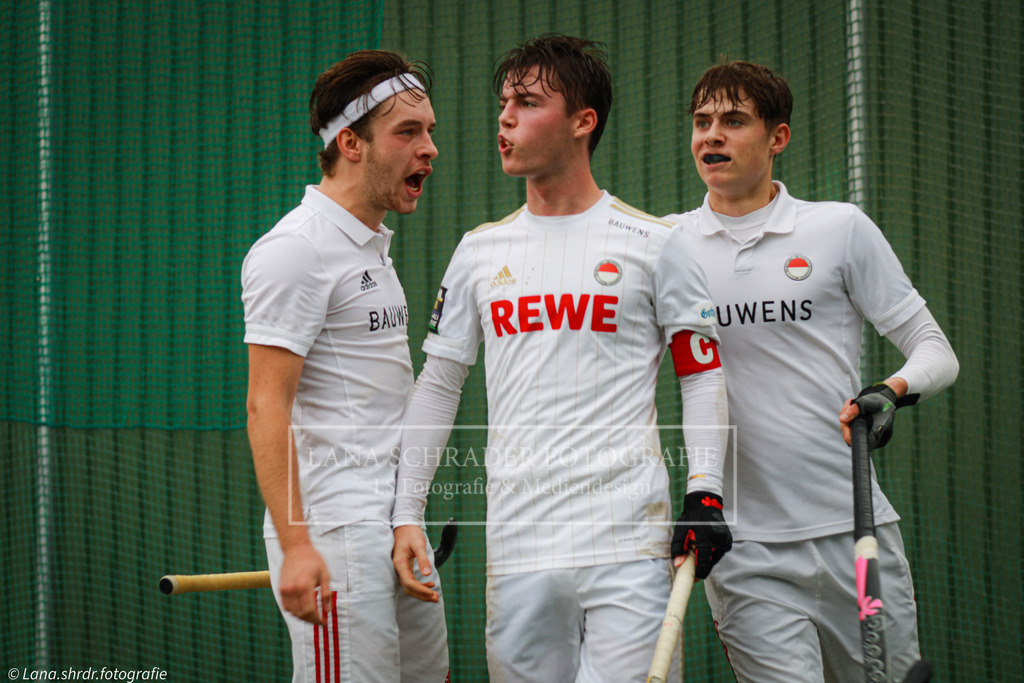 Leon Lindemann, Len Vorbach, Kaspar v. Klocke, MU18 REGIONALLIGA DM22 ZWR HF RWK-MHC | lanaschraderfotografie - Realisiert mit Pictrs.com