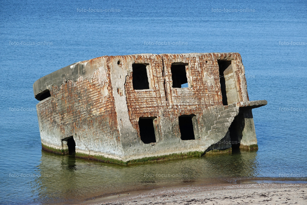 Ruins of the naval port | Lettland