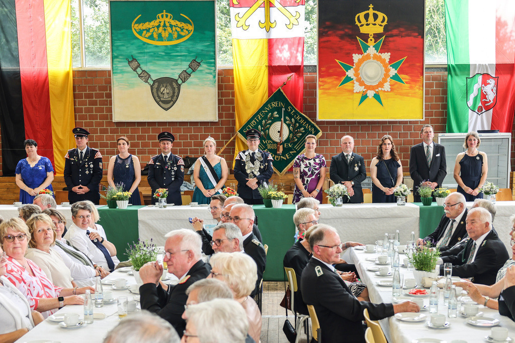 top-top.de 20240705-034 | Foto, Video, Fotografie, Videografie, Fotobox, DJ, Discjockey, Musik, Musikbox, Veranstaltung, Photobooth, Amazon, Ebay, Buchtipp, Bestseller, Autor, Verlag, Buch, Wesel, Hamminkeln, NRW, Dinslaken, Rees, Drohne, Hochzeit, Party, Fotobox, Wesel, Fotograf