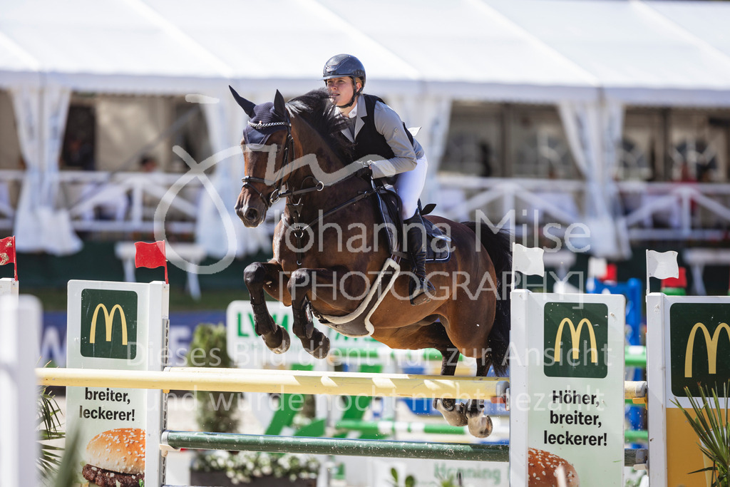 240714_BHO_M2-Spr-1-248 | Deine schönsten Turniermomente als professionelle Fotos! Entdecke hochwertige Pferdesport-Fotografie im Online-Shop. Jetzt Fotos finden & bestellen!