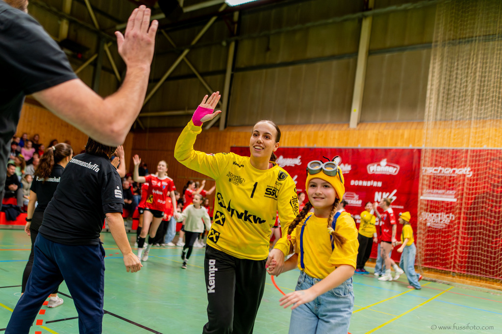 DSC_5526 | "Fussifoto.com – Ihr Ansprechpartner für hochwertige Fotografie! Entdecken Sie kreative Bilder und professionelle Dienstleistungen. Kontaktieren Sie uns für Ihre Projekte!"