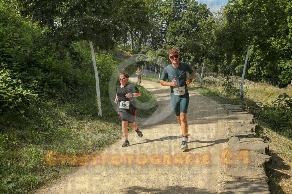 250824_1456_EX1_8148 | Sportfotografie im Rhein-Sieg Kreis, Köln, Bonn, NRW, Rheinland Pfalz, Hessen, etc. Unser Tätigkeitsfeld umfasst den Laufsport vom Volkslauf über den Marathon, Duathlon, Triathon bis zum Ultralauf wie Kölnpfad Ultra oder Schindertrail.