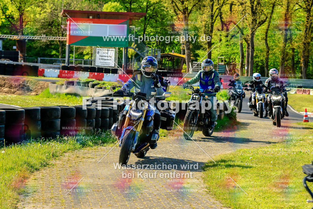 _OTO1600 | Hier findet Ihr Bilder von Touristenfahrten auf der Nürburgring Nordschleife oder von anderen Veranstaltungen die ich besucht habe. Viel Spass beim Durch Schauen 