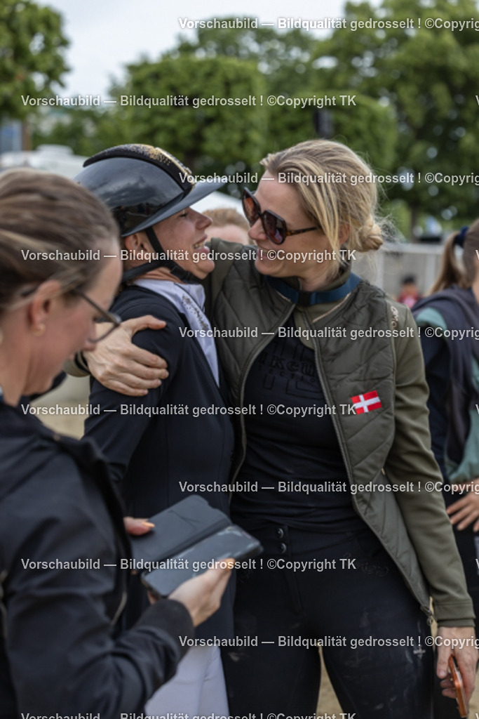 _D5A5558 | Emotionale Pferde- & People-Fotografie rund um Heidelberg, Leimen & Umgebung. Natürliche Fotos von Pferd, Mensch & Familie. Jetzt Termin sichern!