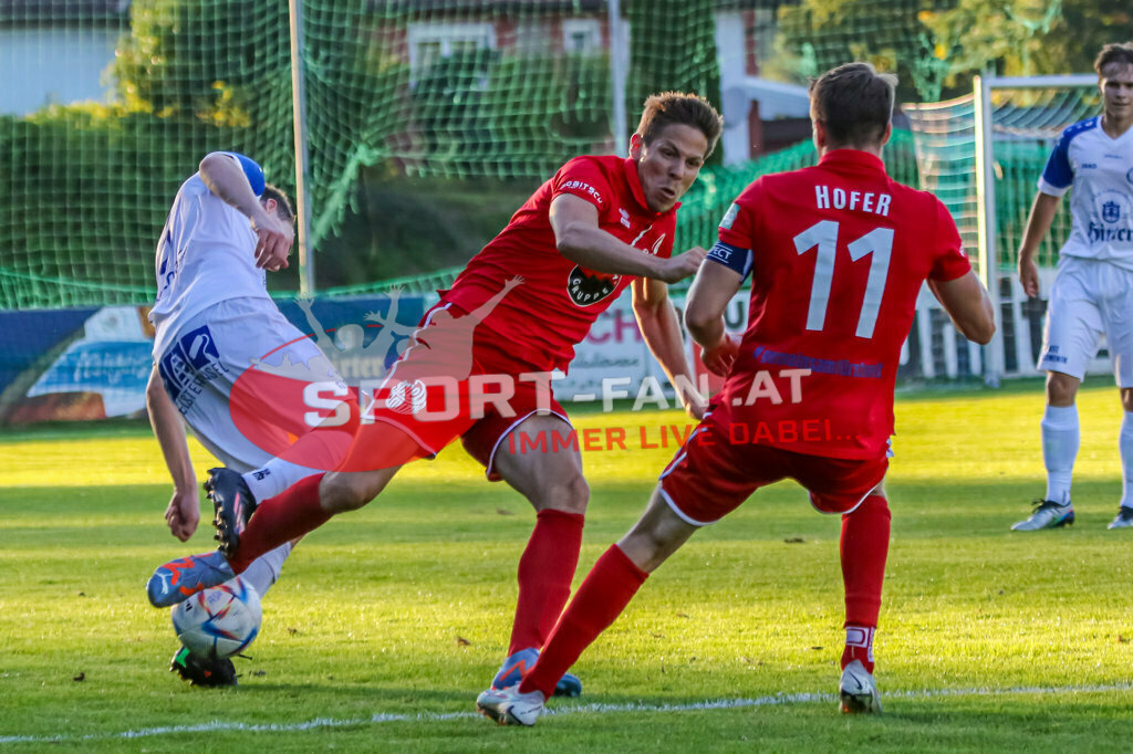 ASV Klagenfurt - SC St Veit 1-6, Unterliga Ost  3. Runde | Michael Salbrechter (SC St. Veit #91) Alexander Hofer (SC St. Veit,K #11) ASV Klagenfurt - SC St Veit 1-6 am 11.08.2023 in Klagenfurt
(Sportplatz Annabichl), Austria, (Photo by Ernst Krawagner sport-fan.at) - Realisiert mit Pictrs.com