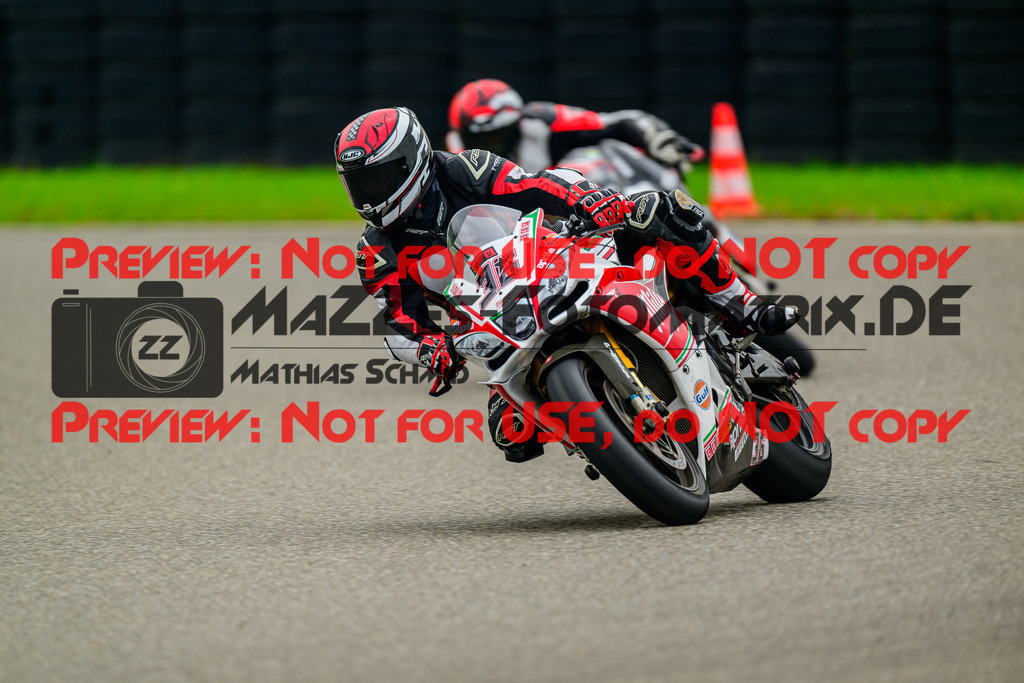 MaZZes_Fotomatrix_20241003_6007705_4359 | ROT