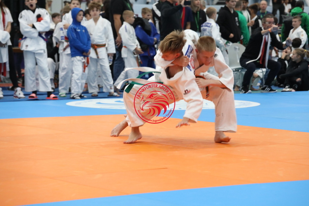 1J7A2812 | Fotos vom Adler Cup - Pictures from Adler Cup

Hier findet Ihr alle Eindrücke und großen Momente der Adler Cup Wochenenden. Here you will find all impressions and great moments of the Adler Cup weekends. - Realisiert mit Pictrs.com