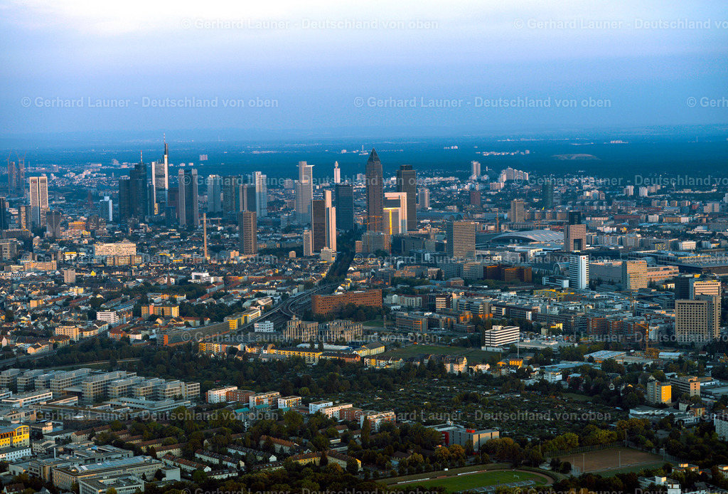 3292547 | Skyline Frankfurt am Main