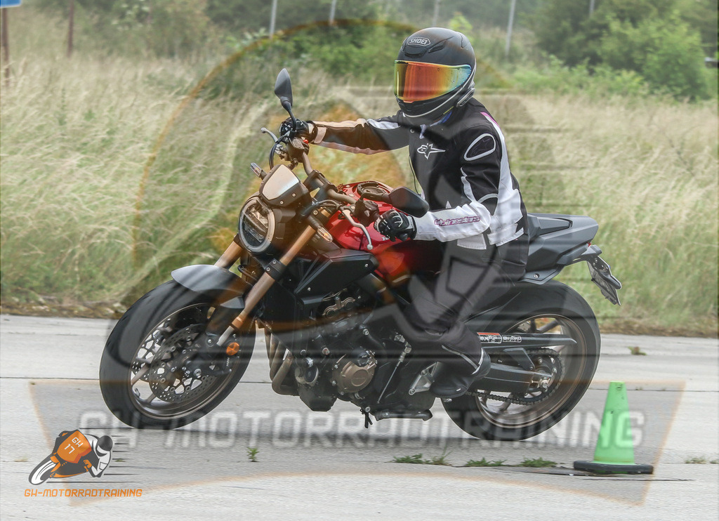 IMG_0438 | gh-motorradtraining-foto.de - Realisiert mit Pictrs.com