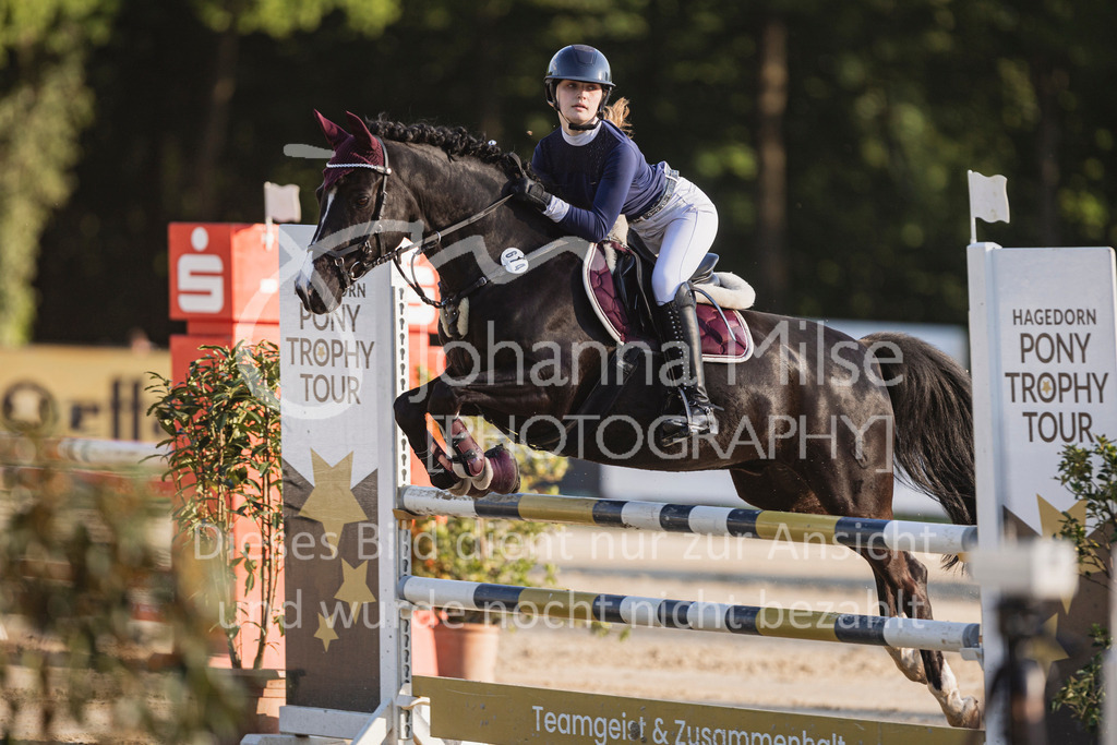 250501_MünsterHandorf_PonyTrophy-347 | Deine schönsten Turniermomente als professionelle Fotos! Entdecke hochwertige Pferdesport-Fotografie im Online-Shop. Jetzt Fotos finden & bestellen!