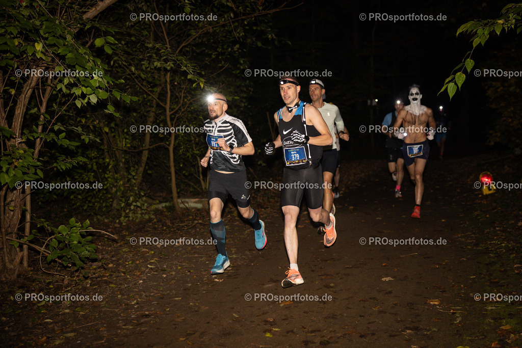 Halloween Run 2024 in Koeln, 31.10.2024 | Impressionen vom Halloween Run 2024 am 31.10.2024 in Koeln (Forstbotanischer Garten Rodenkirchen). Foto: BEAUTIFUL SPORTS/Axel Kohring